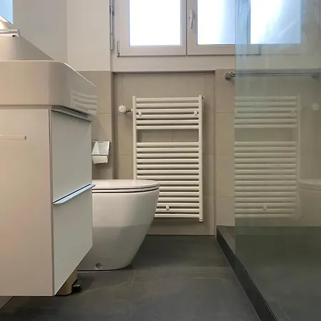 Cristallina Apartment *